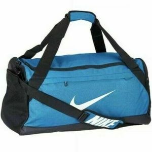 Nike Brasilia 6 MEDIUM Gym Travel Duffel Bag NEW
